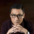 被绑在tk机上憋尿挠脚心